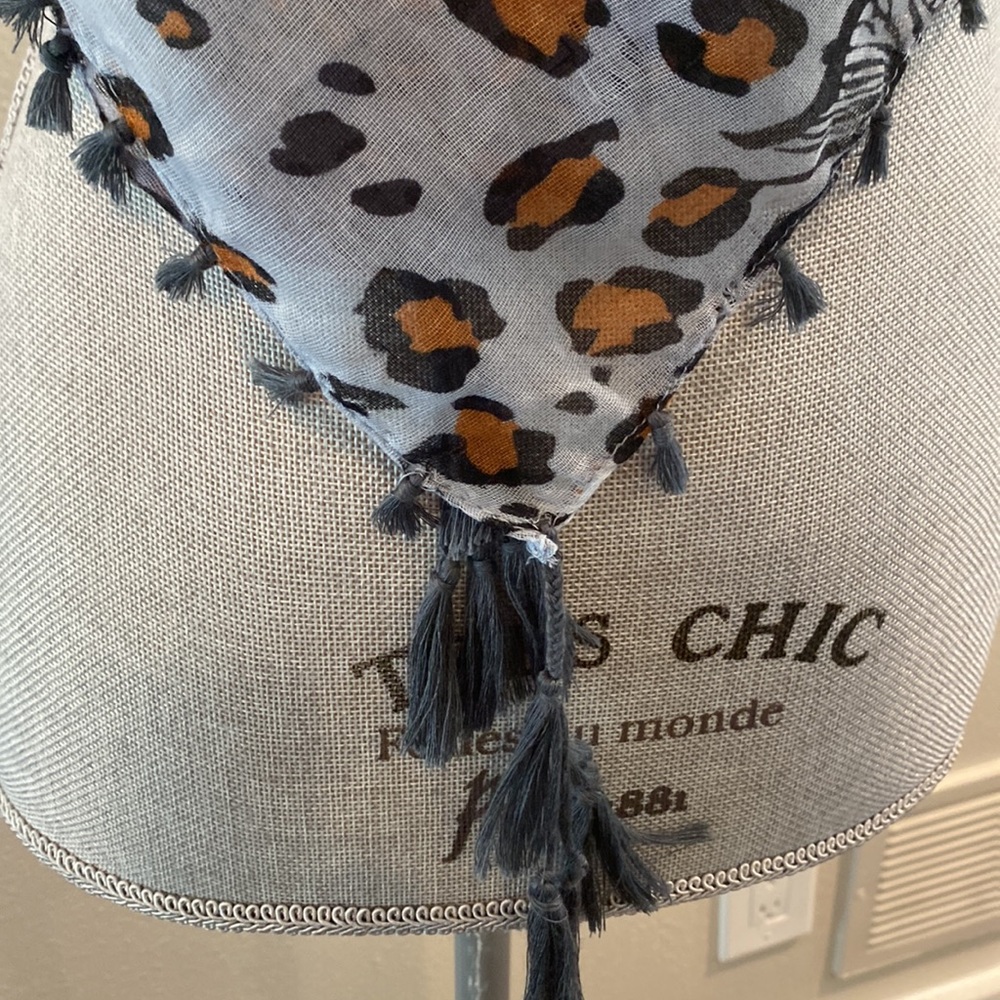 WOMEN'S SCARF 35x35 - Picture 6 of 7